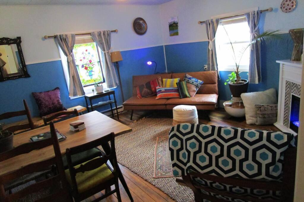 Boho-Chic Retreat - Unit 3 Apartman Bloomington Kültér fotó