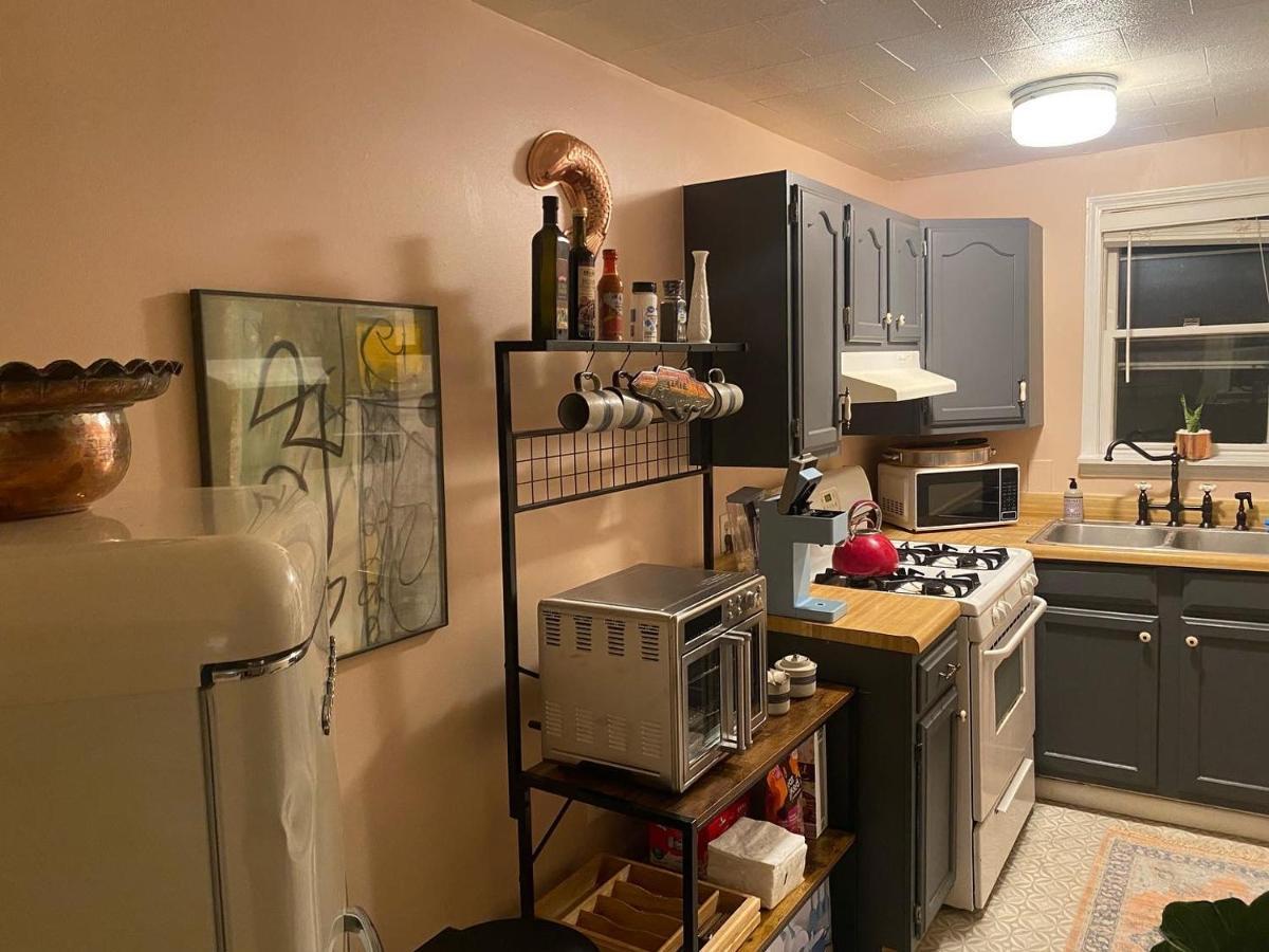 Boho-Chic Retreat - Unit 3 Apartman Bloomington Kültér fotó